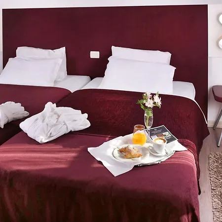 Velanera & Restaurant 4* Šišan