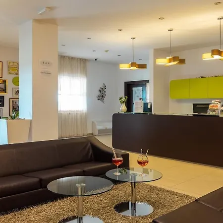 Velanera Hotel&restaurant