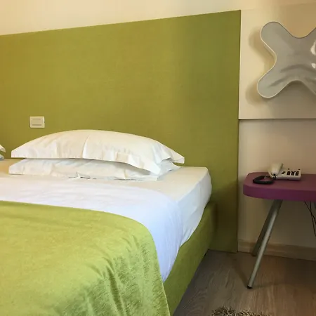 Velanera & Restaurant 4* Šišan