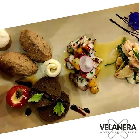 Hotel Velanera & Restaurant Sisan