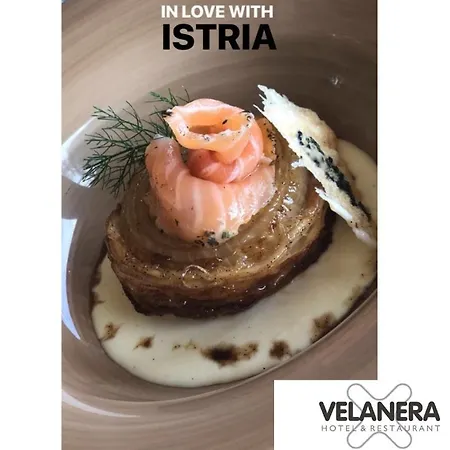 Velanera & Restaurant 4* Šišan