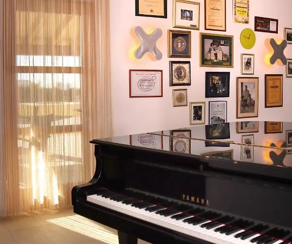 Velanera & Restaurant 4*