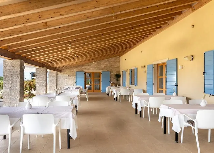 Velanera & Restaurant 4*