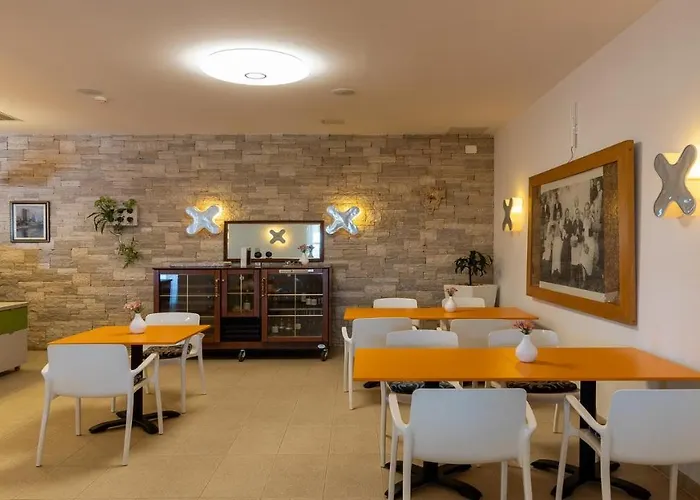 호텔 Velanera & Restaurant 4*
