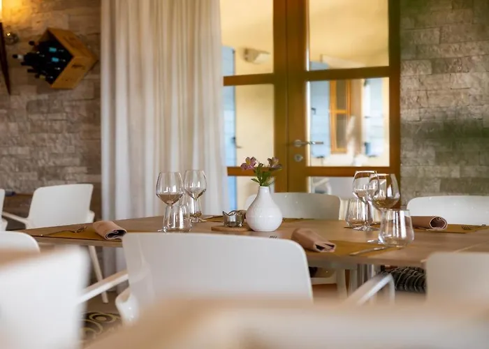 Velanera & Restaurant 4* Šišan