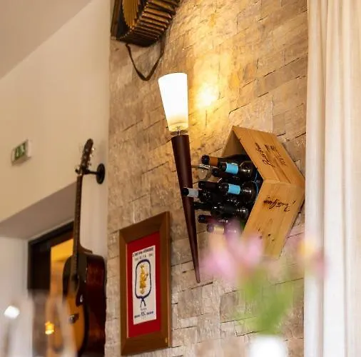 호텔 Velanera & Restaurant