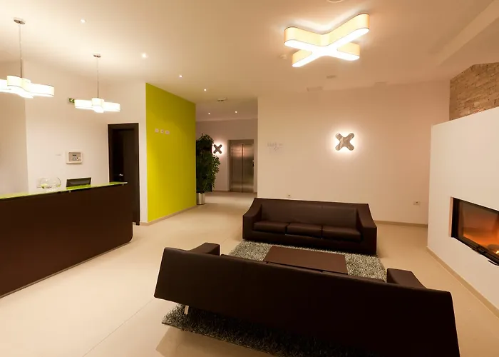 Velanera & Restaurant 호텔 4*