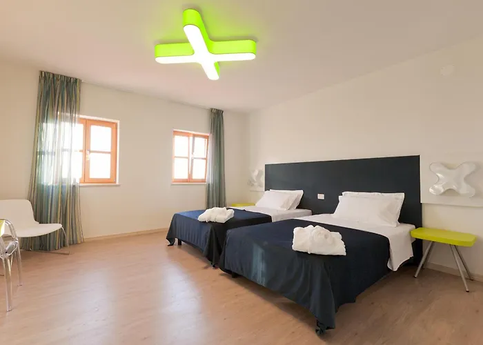 Velanera & Restaurant 4*